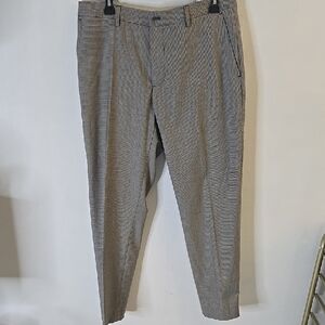 Zara Men's Gray Dress Pants - Classic Tailored Fit